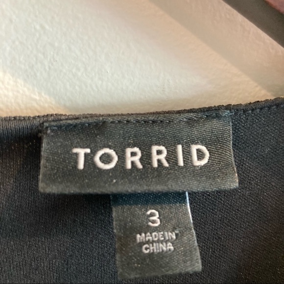 TORRID Sz 3 Floral Mesh Overlay Fully Lined Sleeveless  Midi Dress - Picture 5 of 13